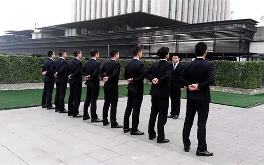 罗定信贷风险化解：老司机告诉你如何用合法手段保障资金安全